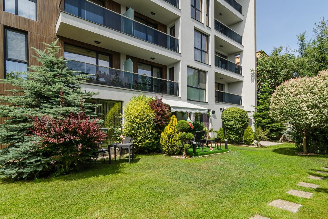 Garden Palace Apartment Varna Exterior photo