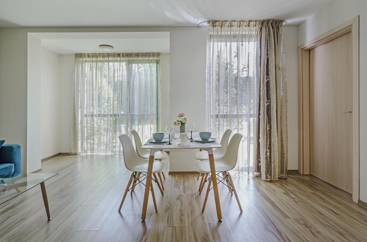 Garden Palace Apartment Varna Exterior photo